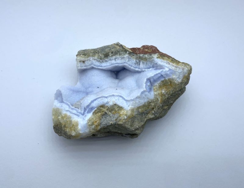 Chalcedon-neopracovaný minerál č.18 350g